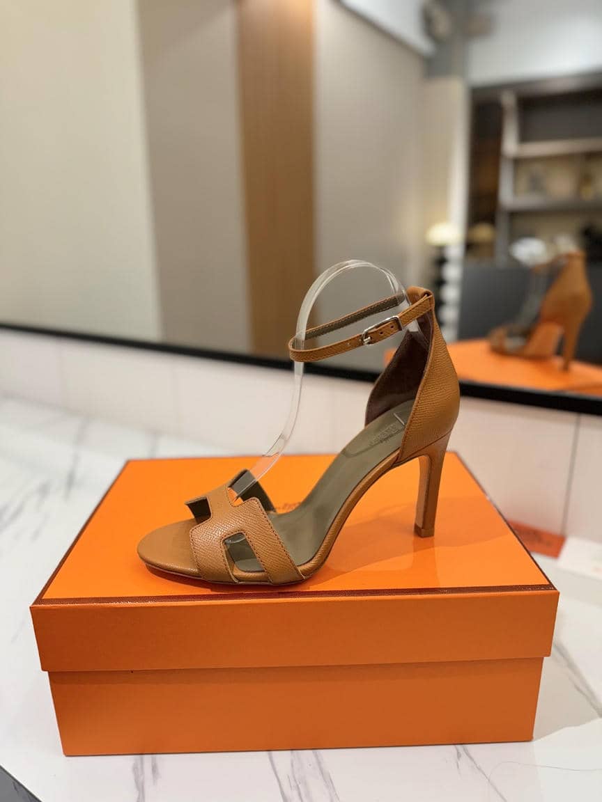 Hermes classic Heels